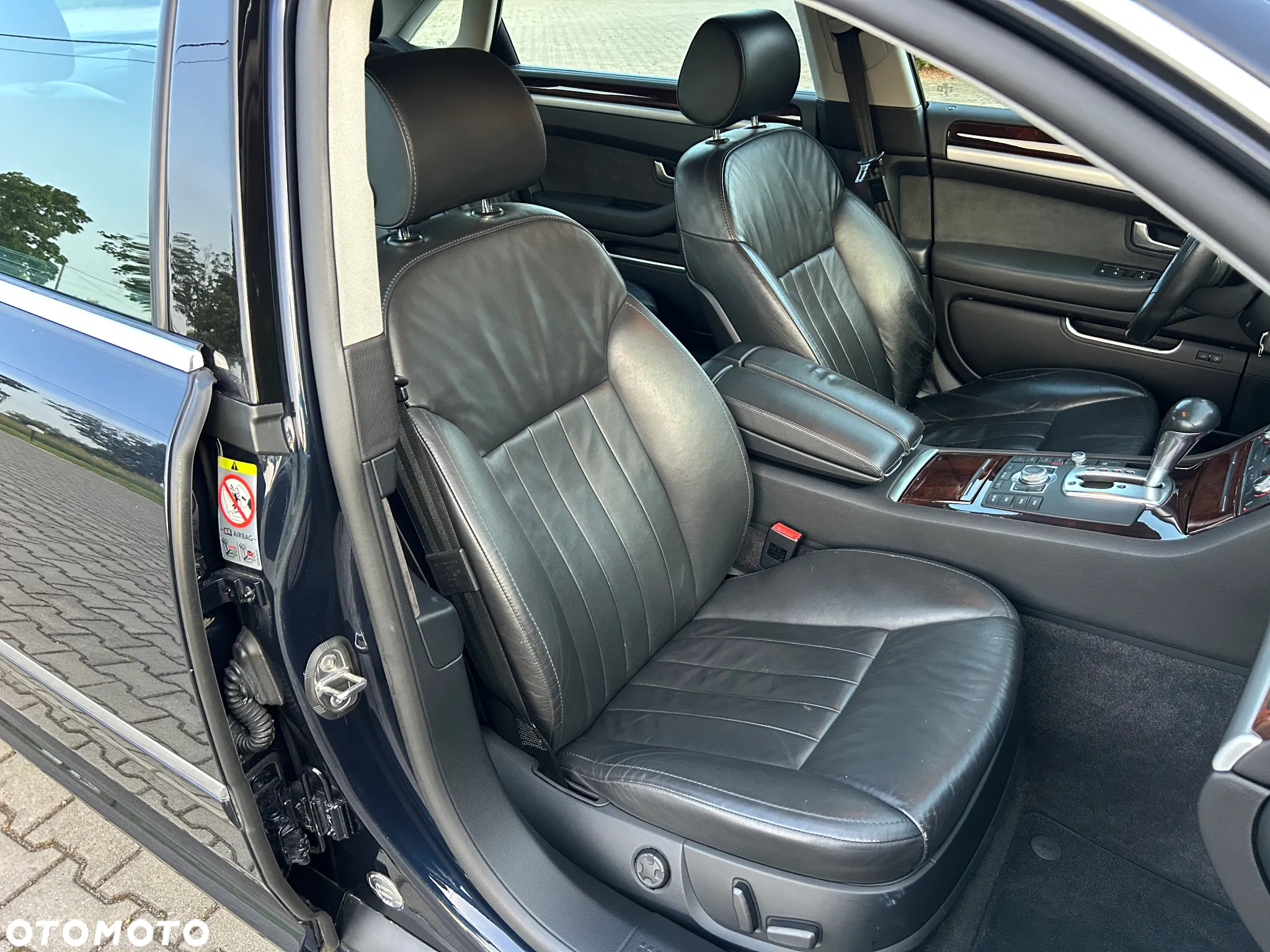Audi A8 4.2 FSI L Quattro - 23