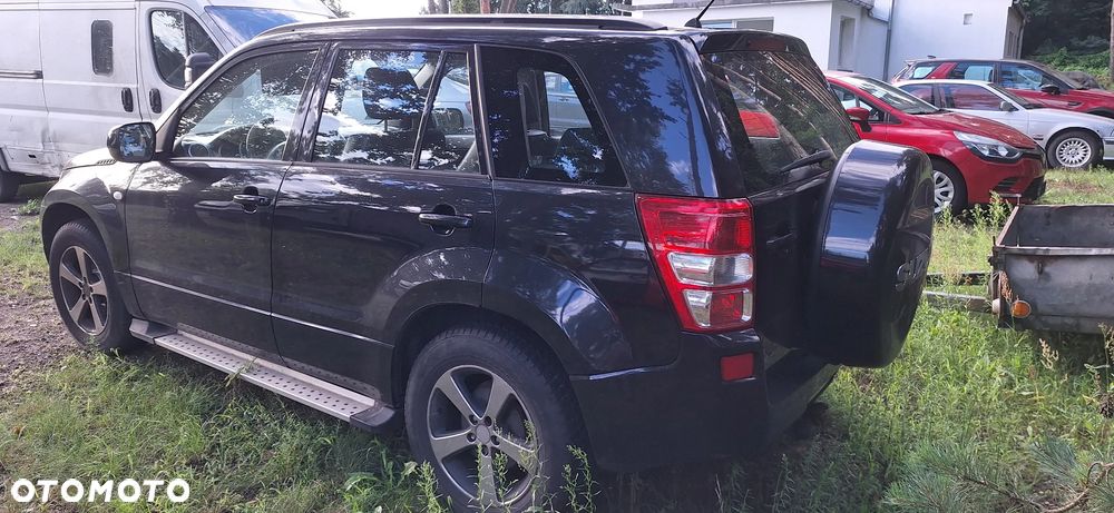 Suzuki Grand Vitara - 3