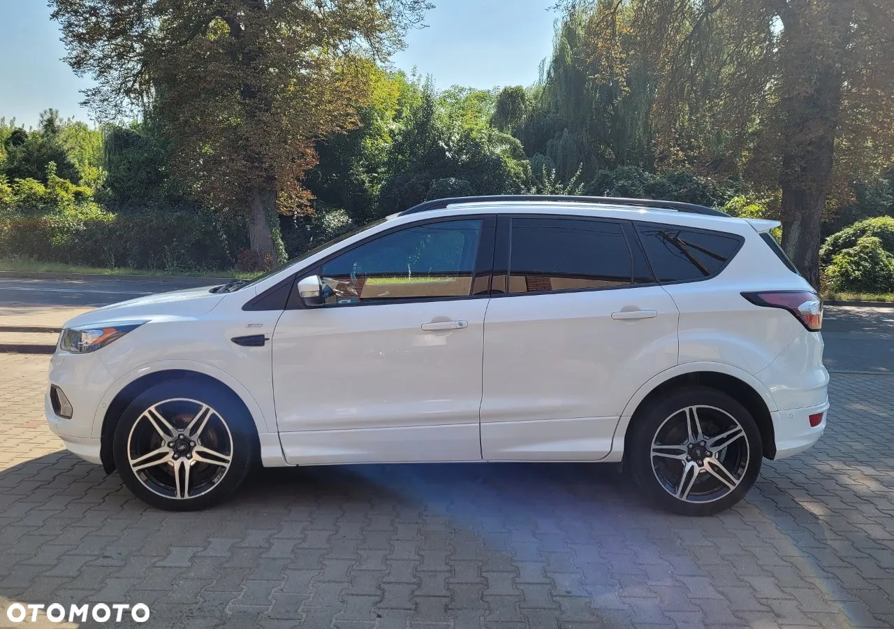 Ford Kuga 2.0 TDCi 4x4 ST-Line - 5
