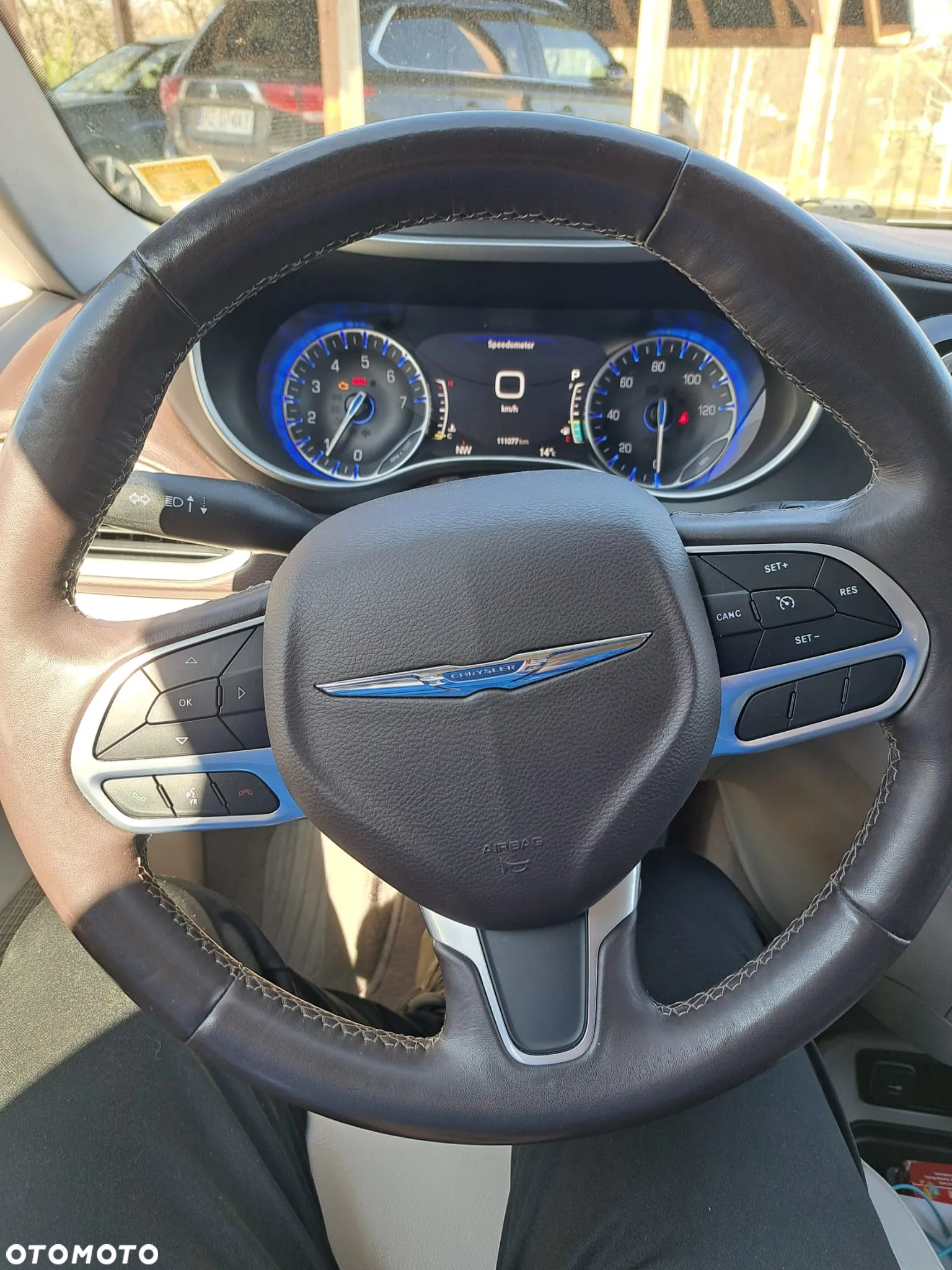 Chrysler Pacifica - 23