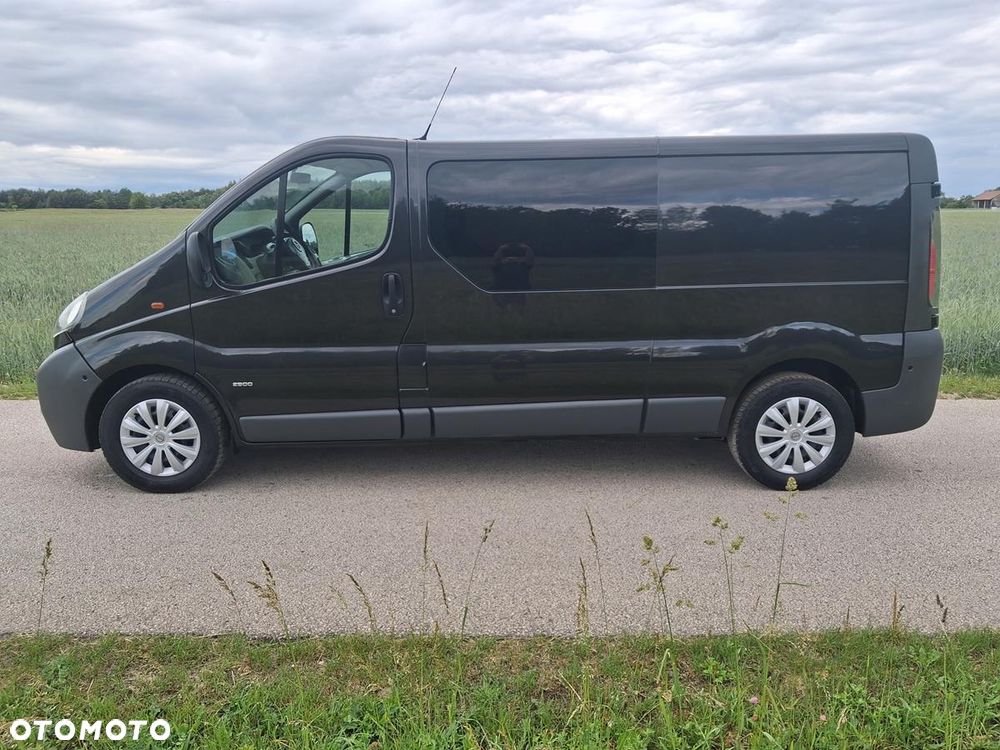 Opel Vivaro - 6
