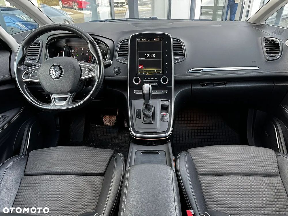 Renault Scenic - 7
