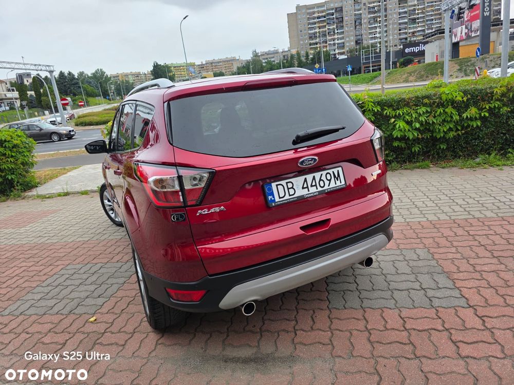 Ford Kuga 1.5 EcoBoost 2x4 Individual - 23