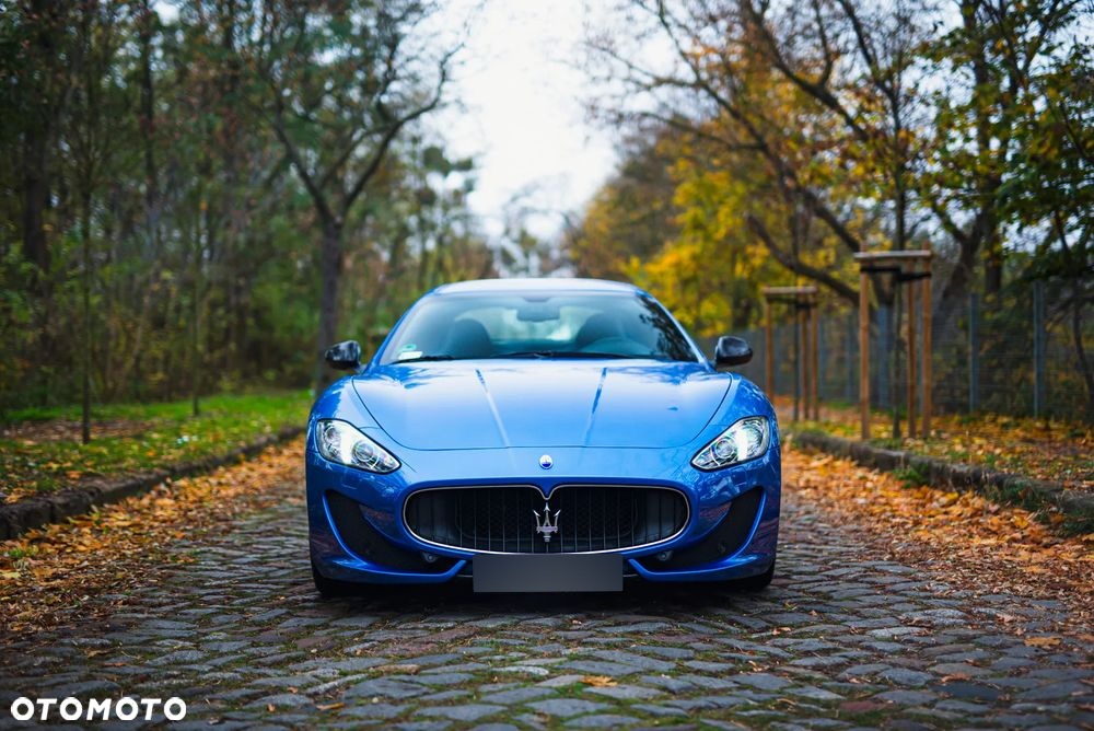 Maserati GranTurismo S - 6
