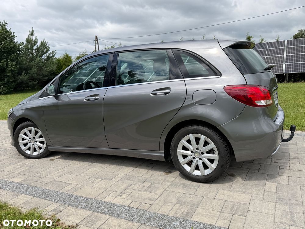 Mercedes-Benz Klasa B 180 CDI - 19
