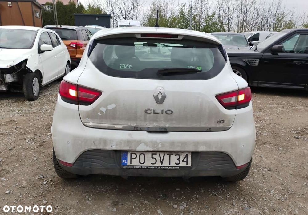 Renault Clio - 20