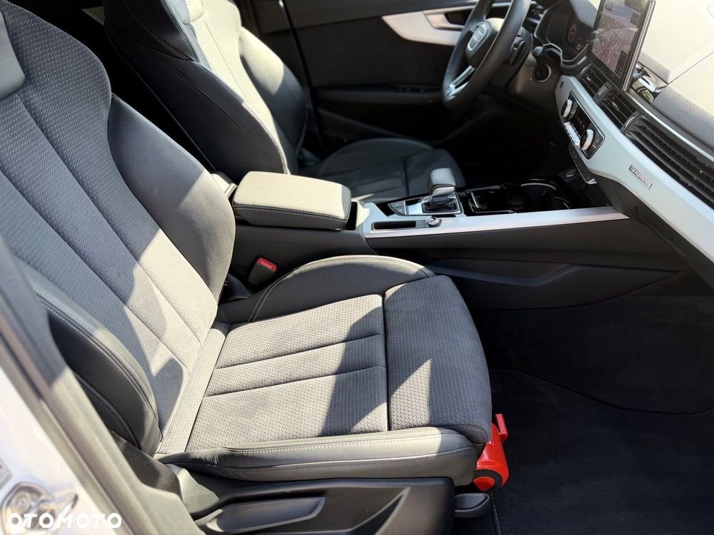 Audi A4 Avant 2023