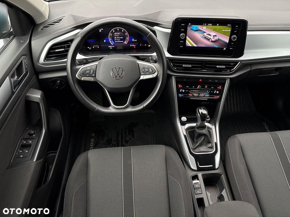 Volkswagen T-Roc - 14