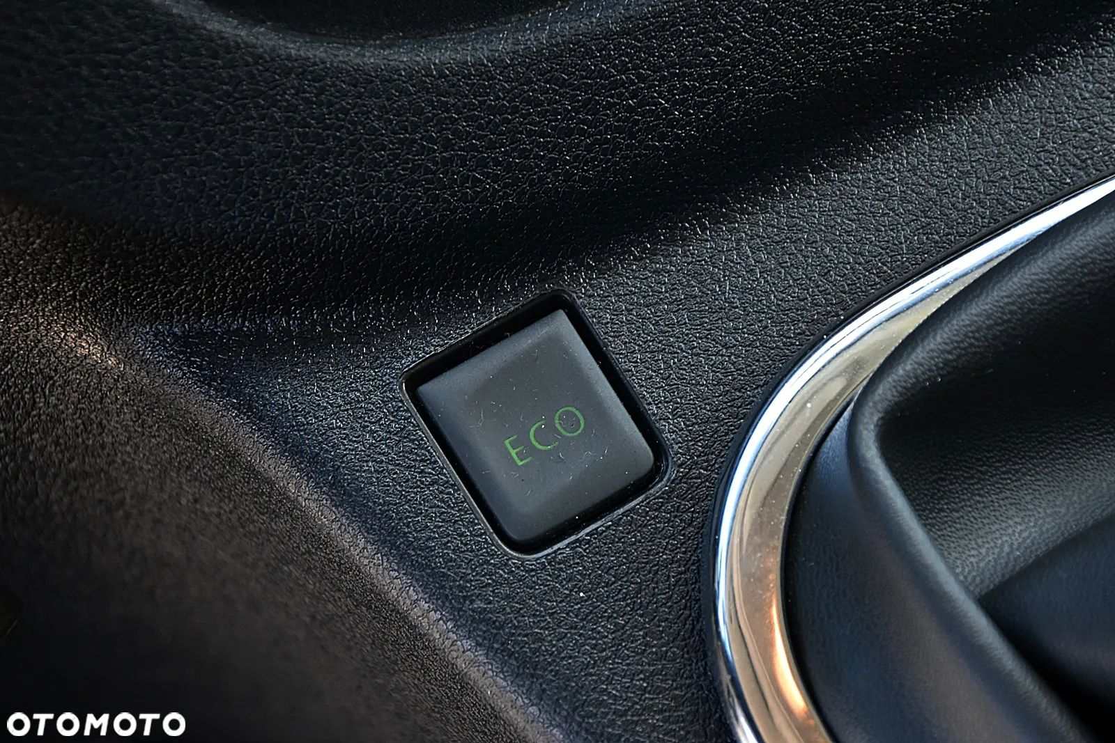 Nissan NV300 - 22