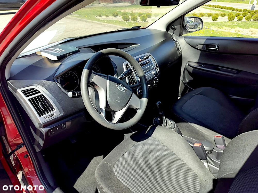 Hyundai i20 1.25 Classic + - 4