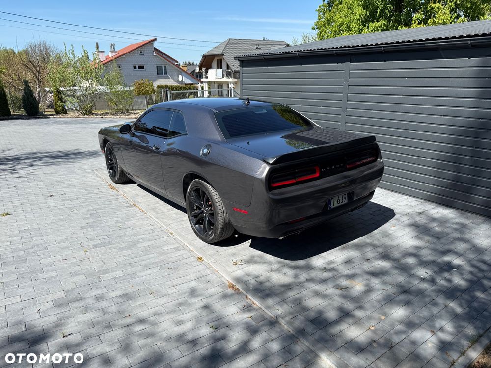 Dodge Challenger Automatik R/T Plus - 4