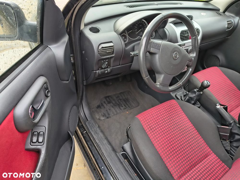 Opel Corsa - 13