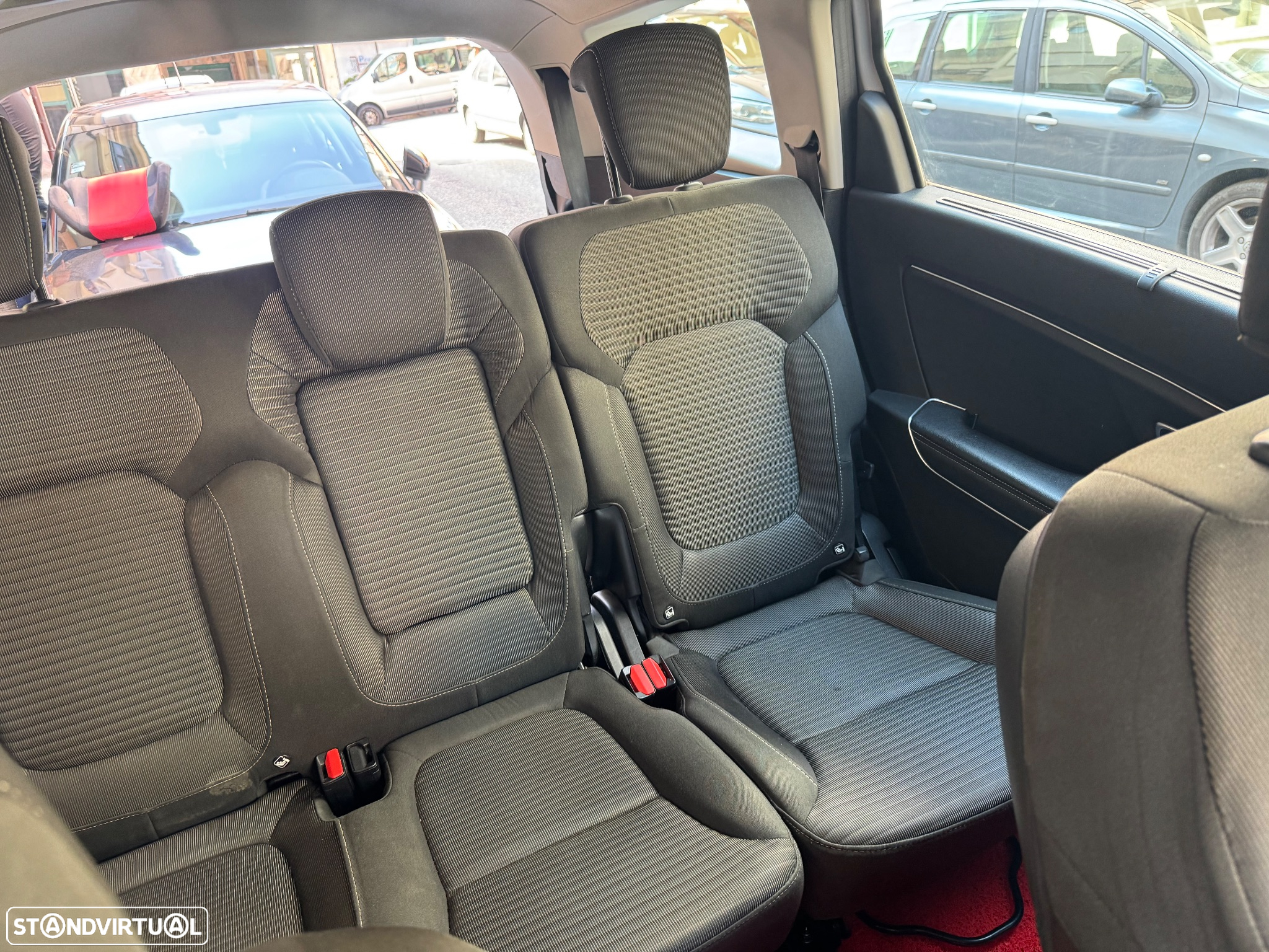 Renault Grand Scénic 1.5 dCi Luxe EDC SS - 18