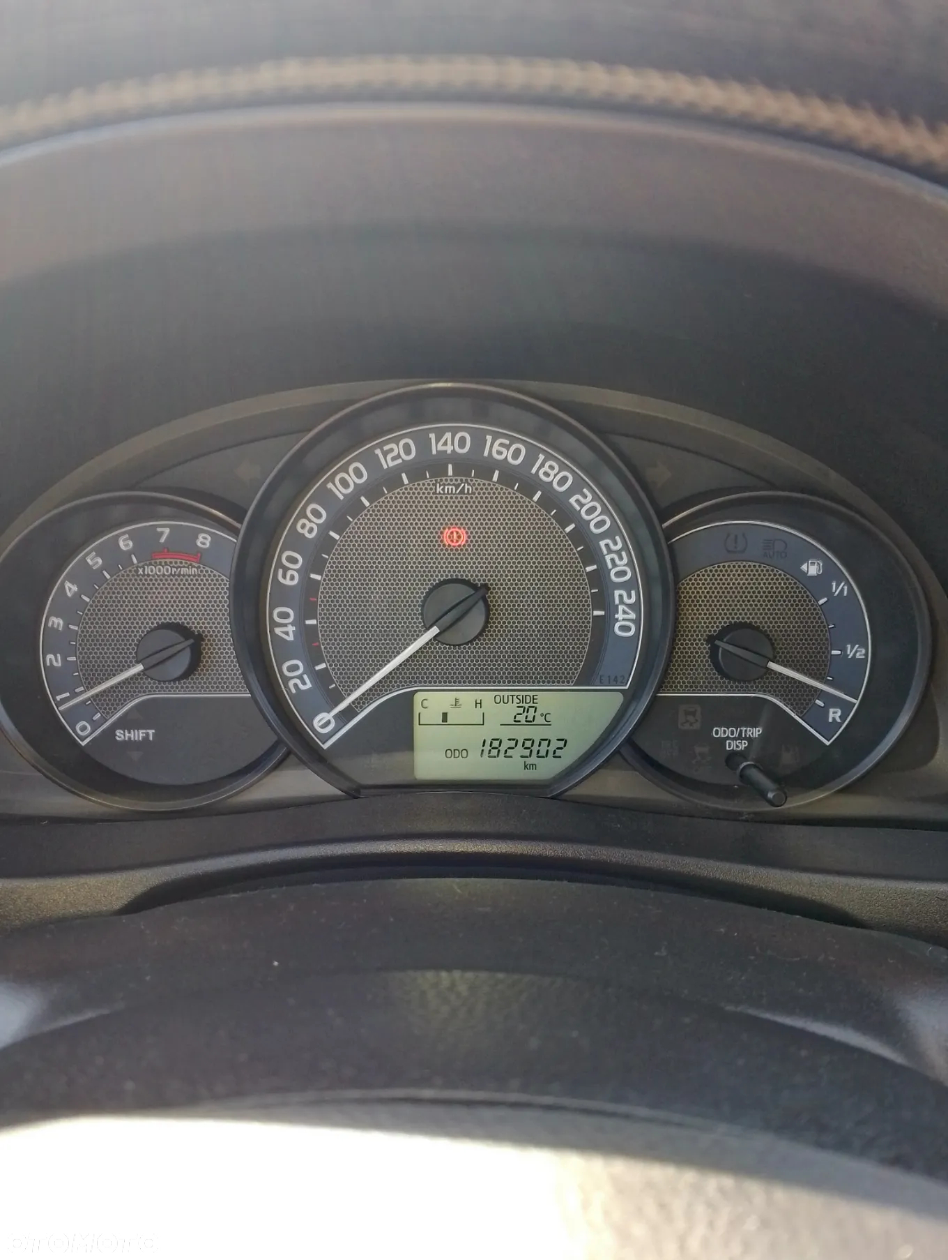 Toyota Auris 1.6 Dynamic - 9