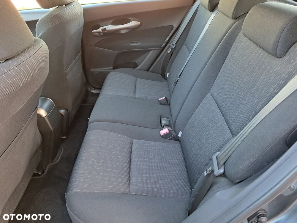 Toyota Auris - 29