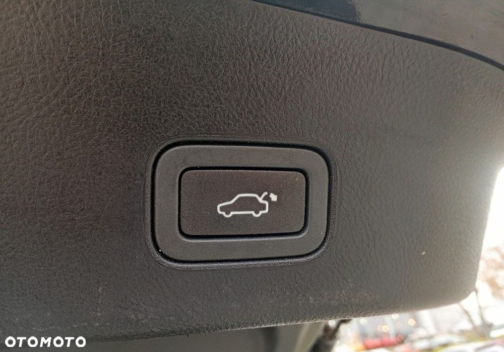 Land Rover Range Rover Sport - 16