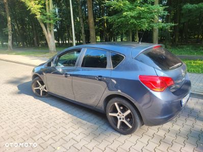 Opel Astra 1.6 Enjoy - 6