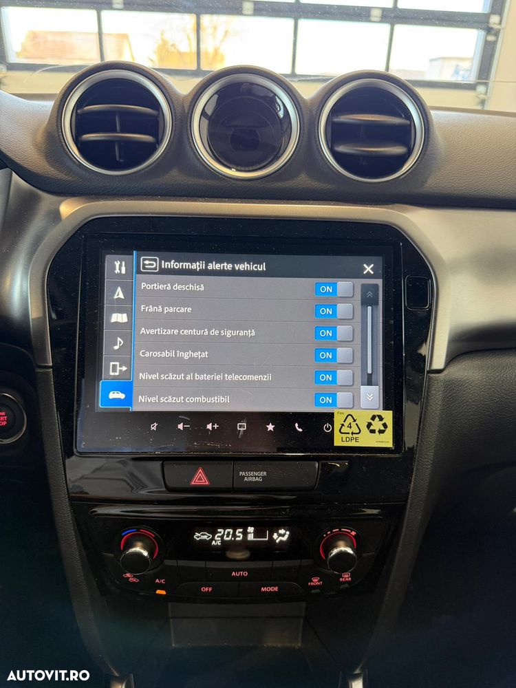 Suzuki Vitara 1.4 Boosterjet AllGrip MHEV Passion - 25