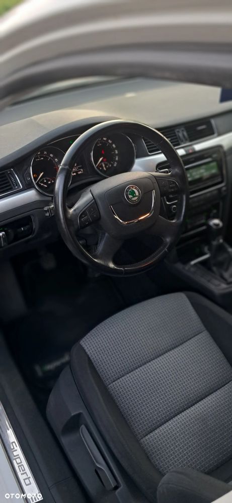 Skoda Superb - 35