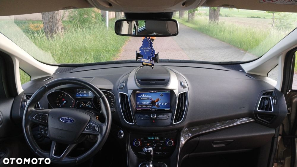 Ford Grand C-MAX - 5