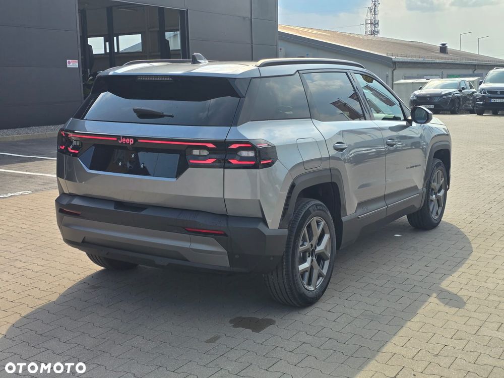 Jeep Compass - 4