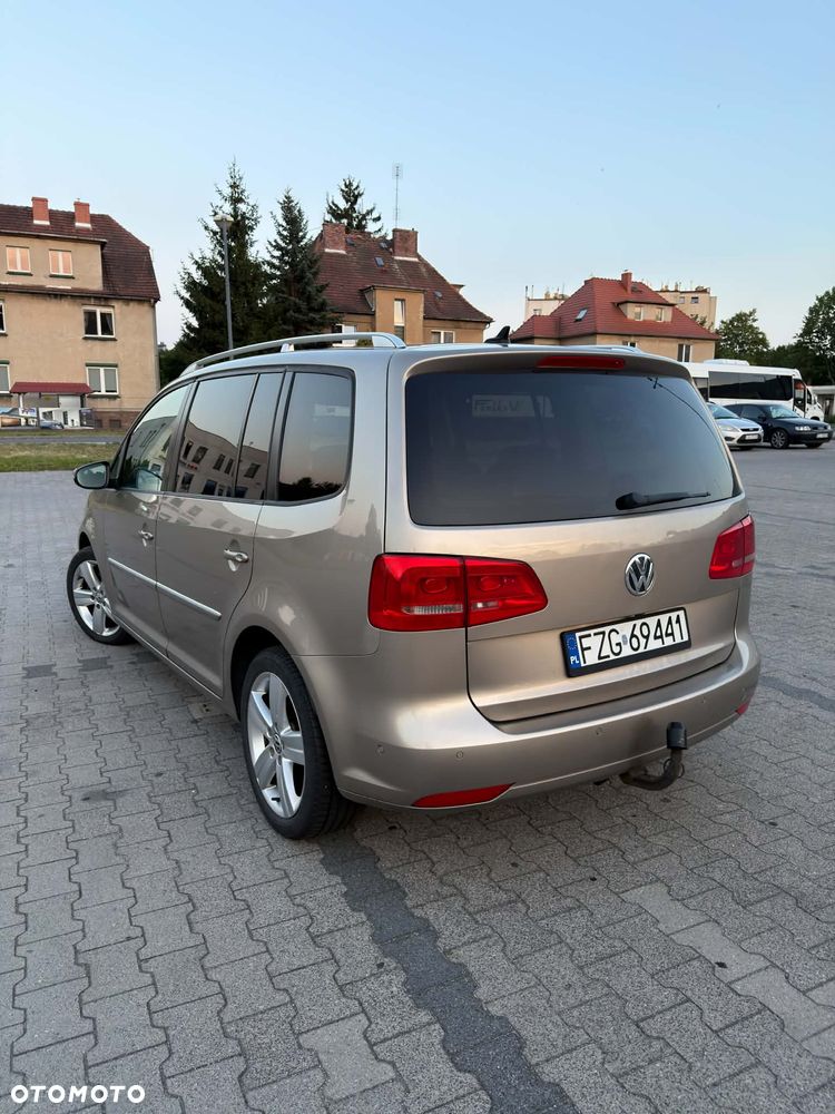 Volkswagen Touran 2.0 TDI DPF Life - 5
