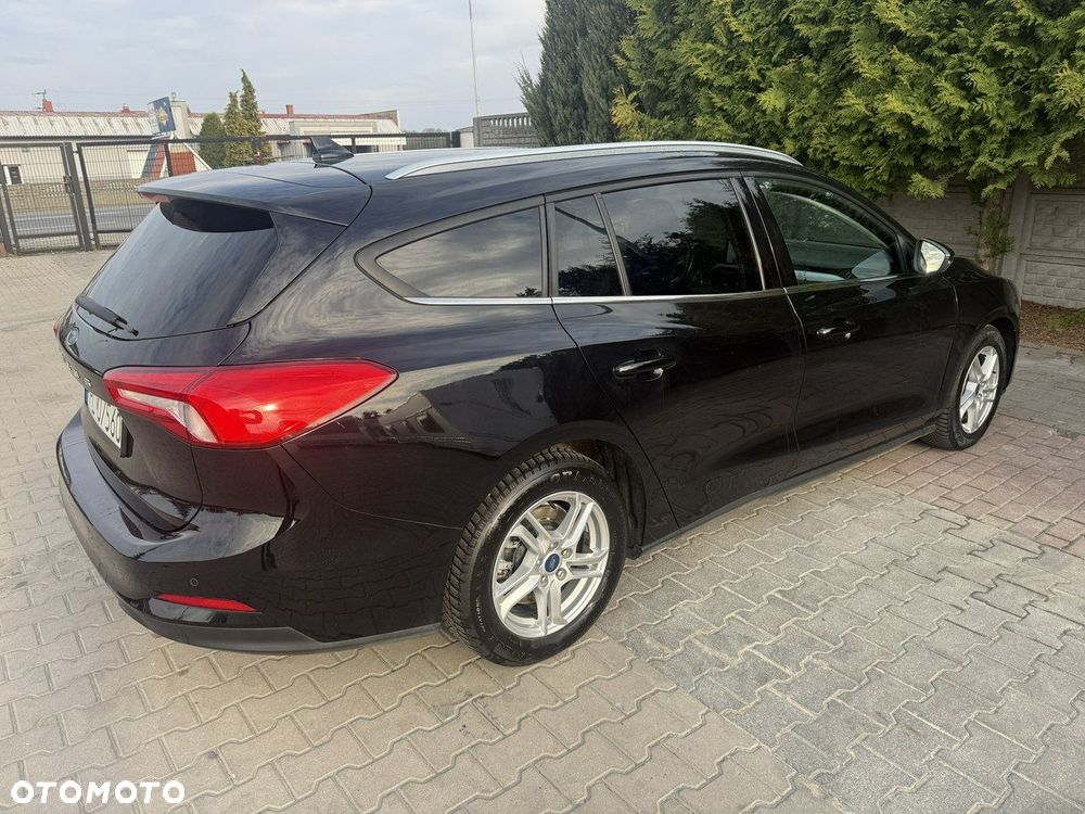 Ford Focus - 6