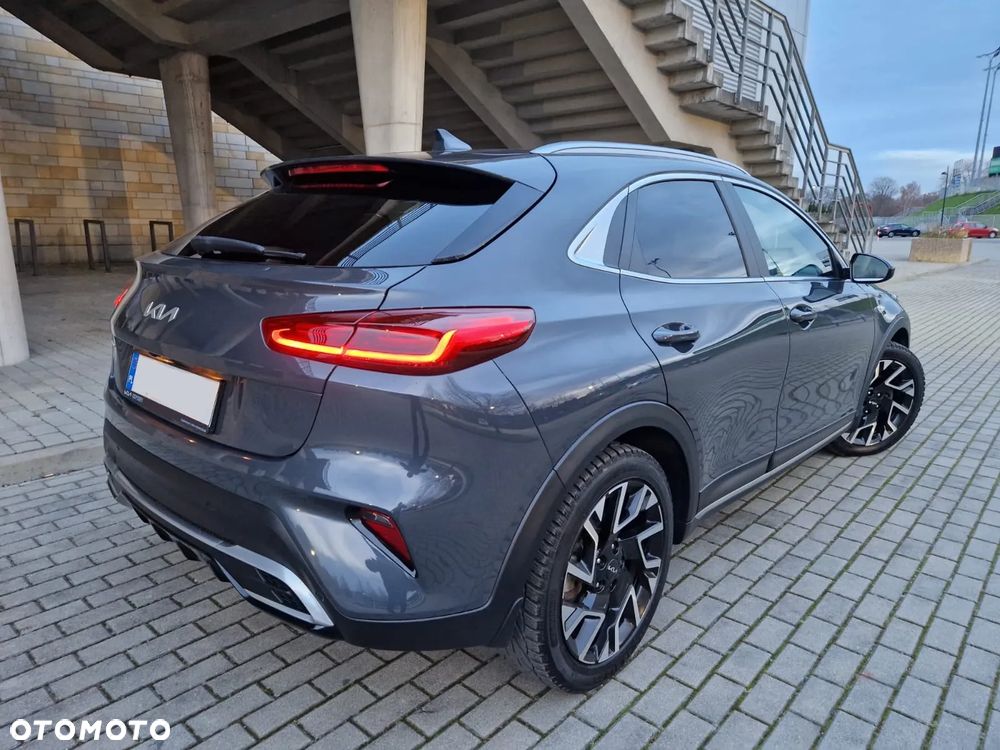 Kia XCeed 1.5 T-GDI M - 16