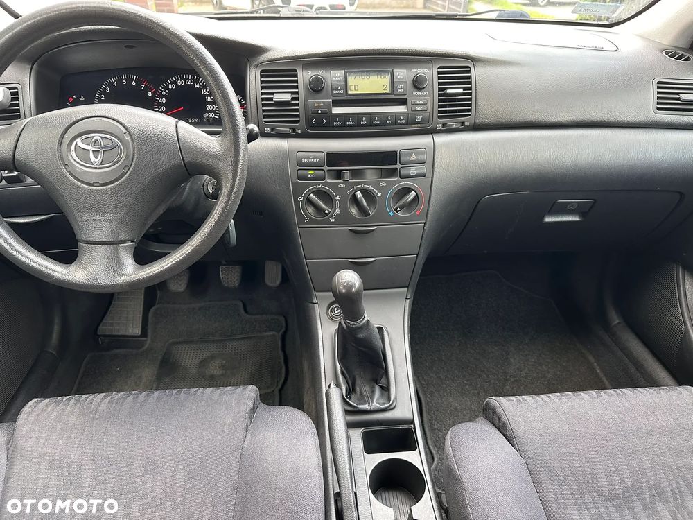 Toyota Corolla 1.4 VVT-i Base - 11