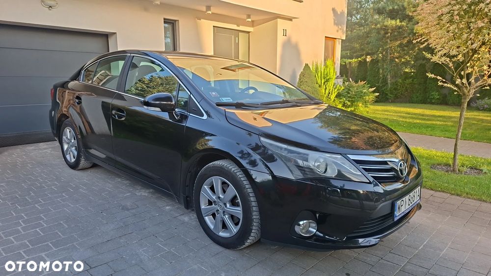 Toyota Avensis 2.0 D-4D Premium - 1