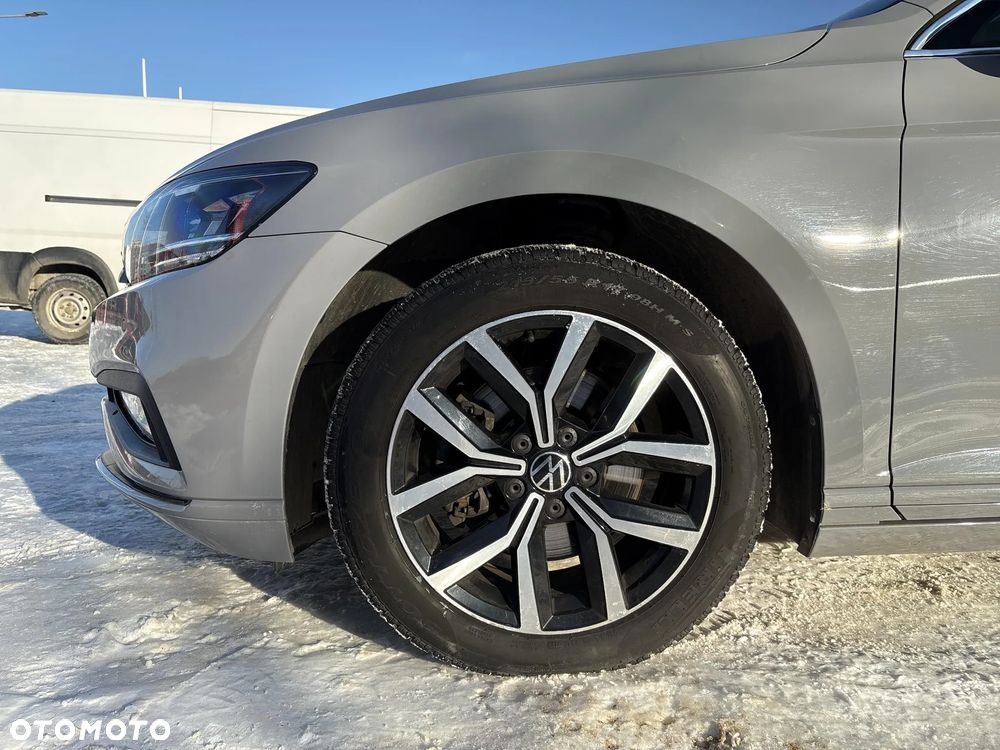 Volkswagen Passat 1.5 TSI EVO Business DSG - 17