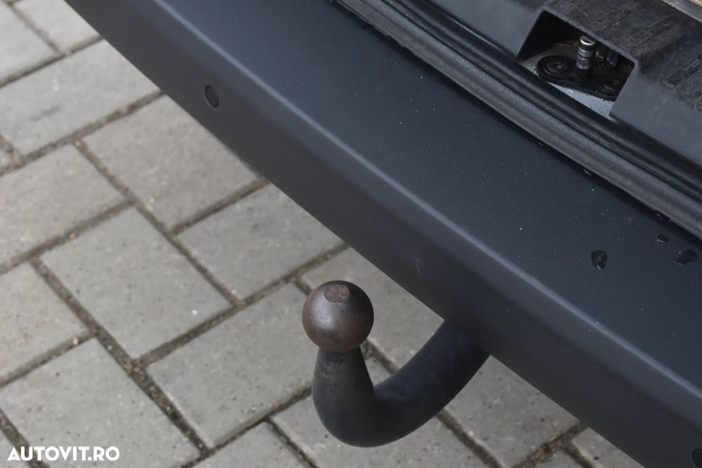 Volkswagen Transporter Kombi TDI Lang DSG - 36