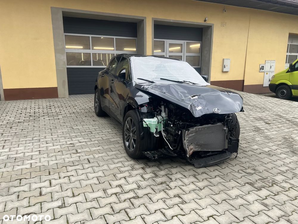 Lexus LBX 1.5 Hybrid Elegant - 4