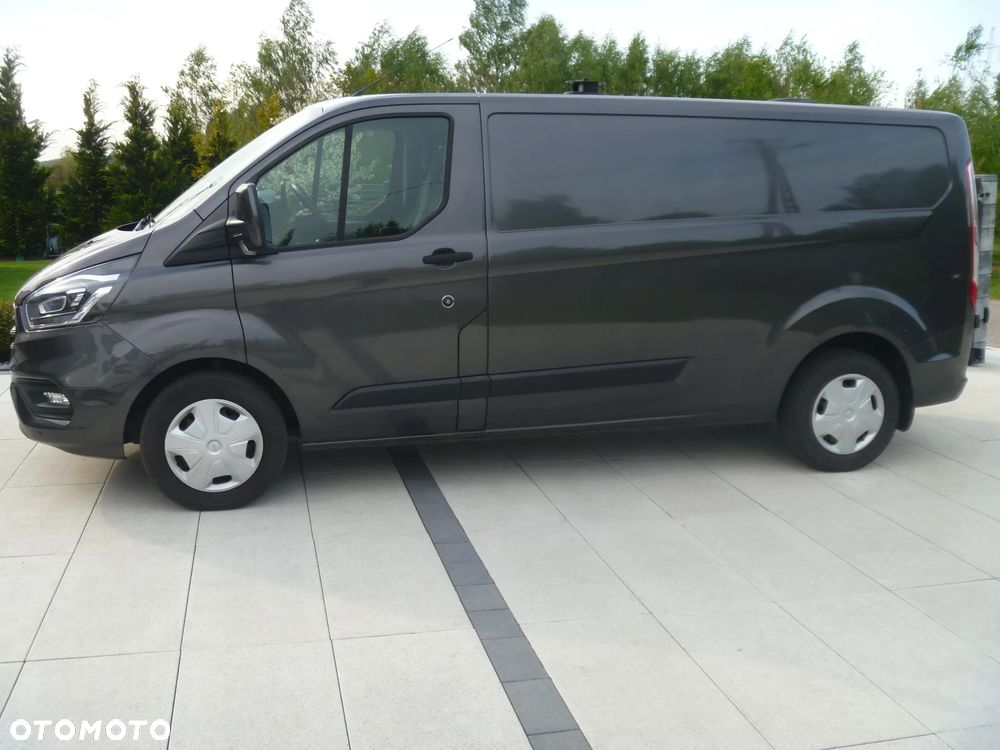 Ford TRANSIT CUSTOM - 9