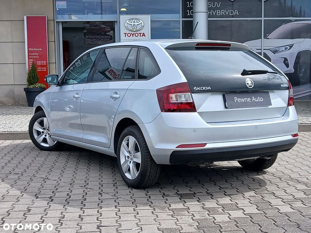 Skoda RAPID - 4