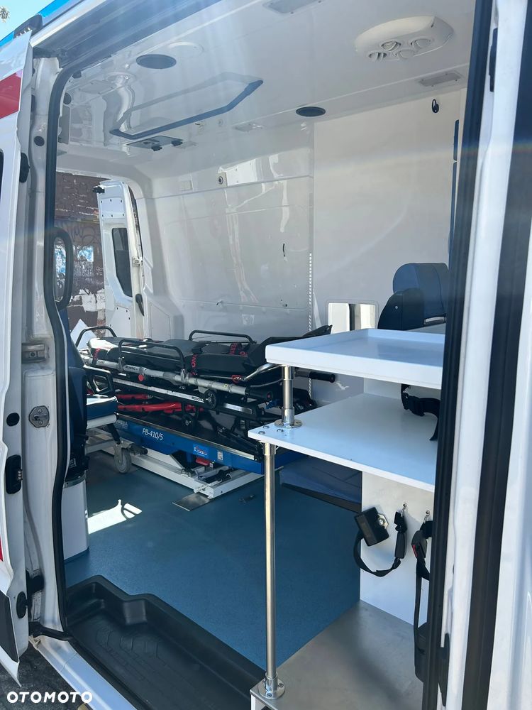 Volkswagen Crafter - 16