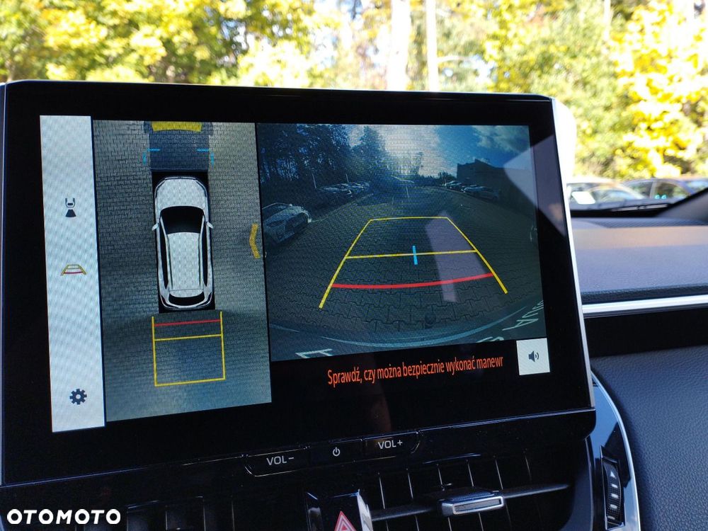 Toyota Corolla Cross - 19