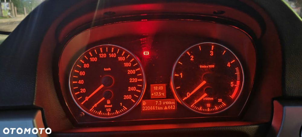 BMW Seria 3 320d - 12