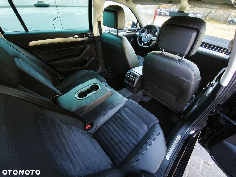 Volkswagen Passat Variant - 18