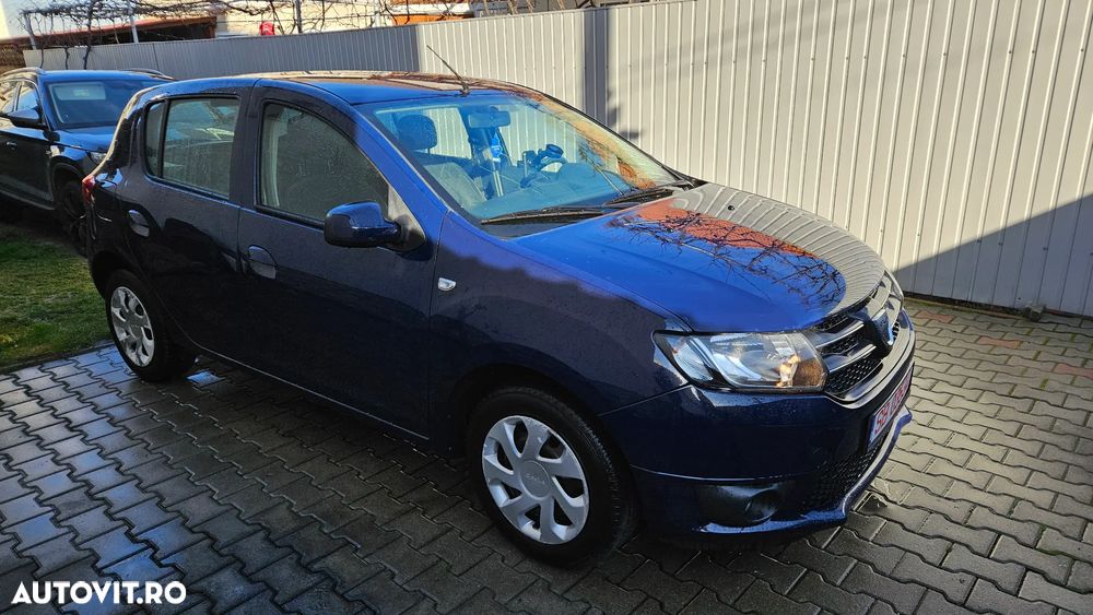 Dacia Sandero 1.2 16V 75 Laureate - 3