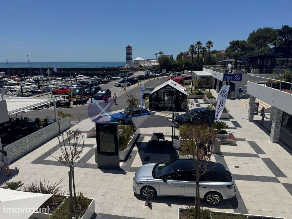 LOJA PARA TRESPASSE no valor de 75 mil euros , na Marina de Cascais... - Grande imagem: 2/4