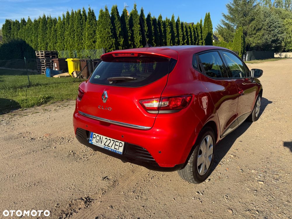 Renault Clio 1.2 16V Life - 4