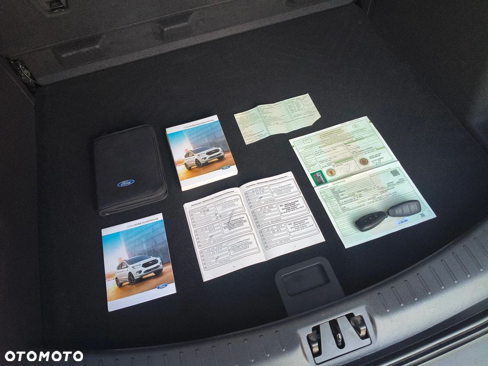 Ford Kuga 1.5 EcoBoost 2x4 Trend - 40