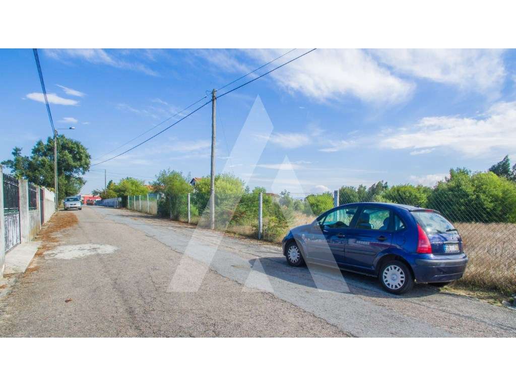 Terreno com 52 metros de frente para construção ou loteamento. OPOR... - Grande imagem: 3/5