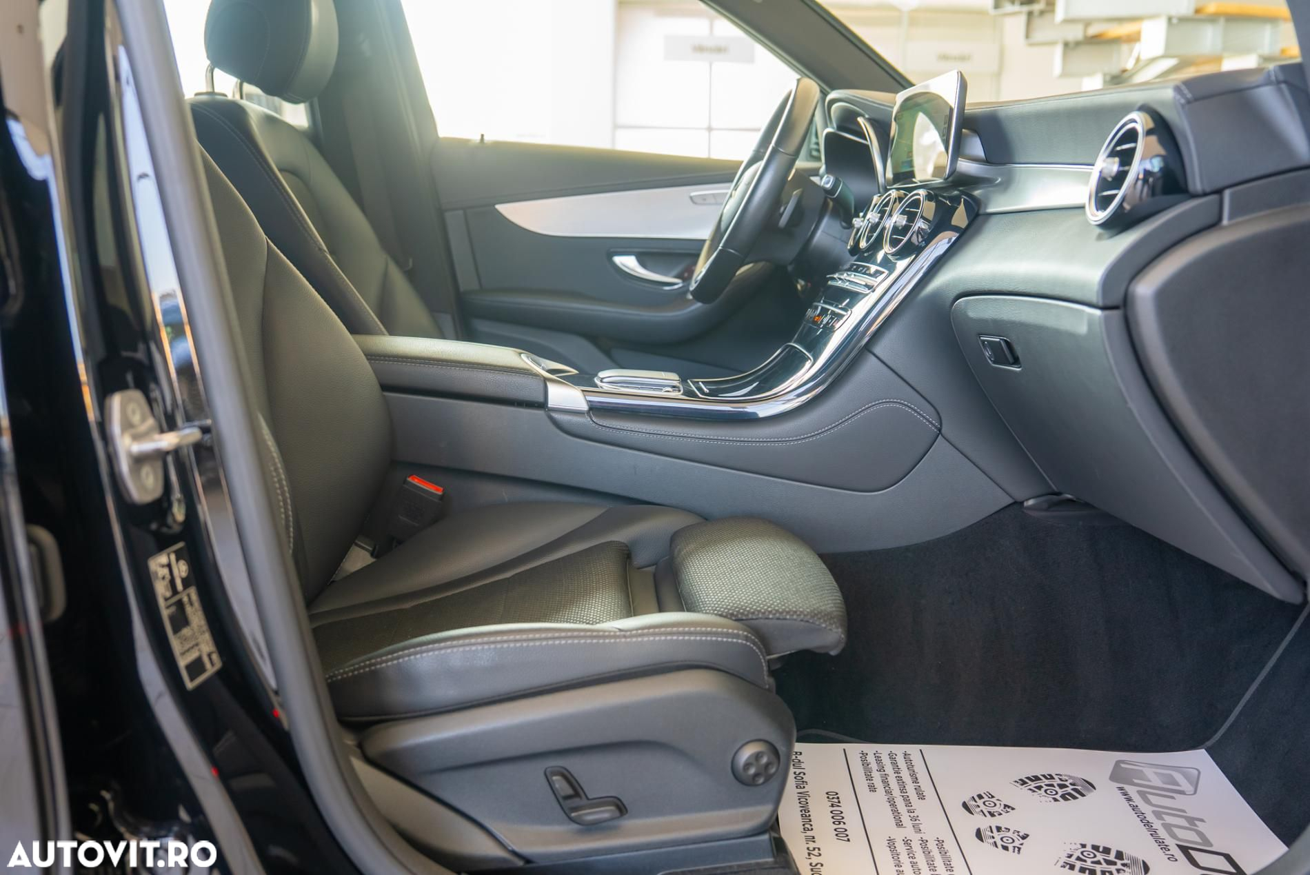Mercedes-Benz GLC 300 e 4Matic 9G-TRONIC - 19