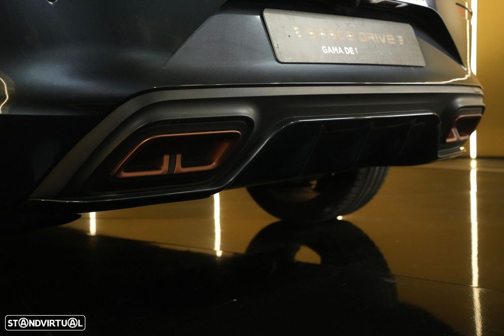 Cupra Leon 1.4 e-Hybrid MID DSG - 13