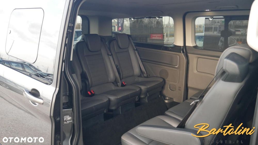 Ford Tourneo Custom - 16