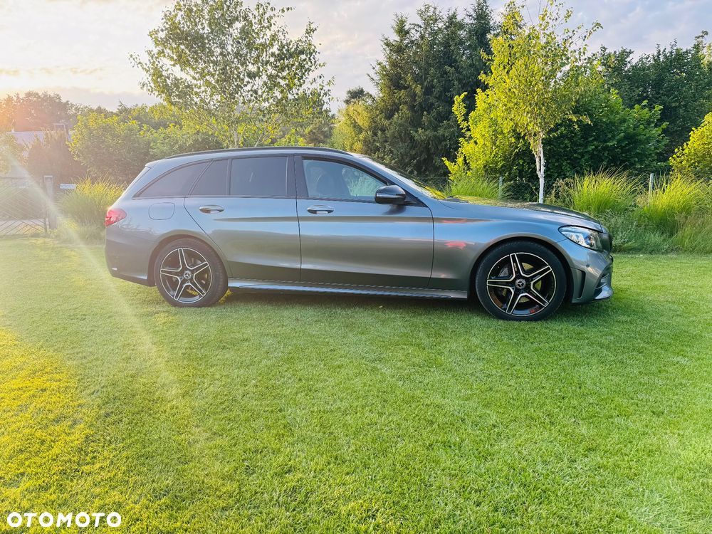 Mercedes-Benz Klasa C 200 T 9G-TRONIC AMG Line - 2