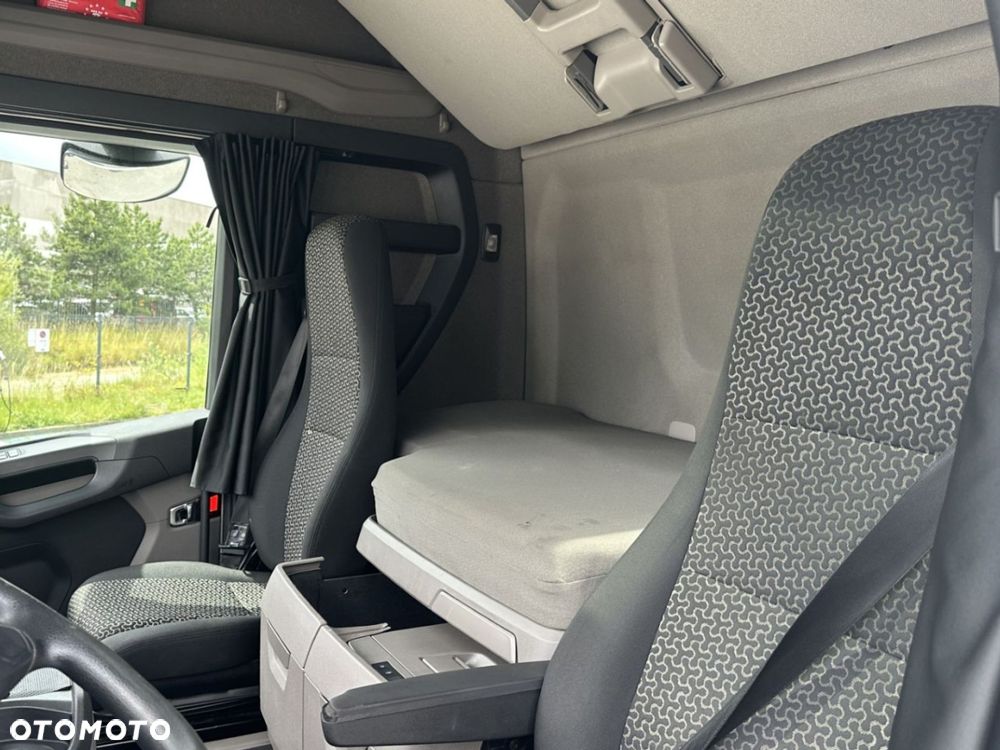 Scania R 450 A4x2NA - 11