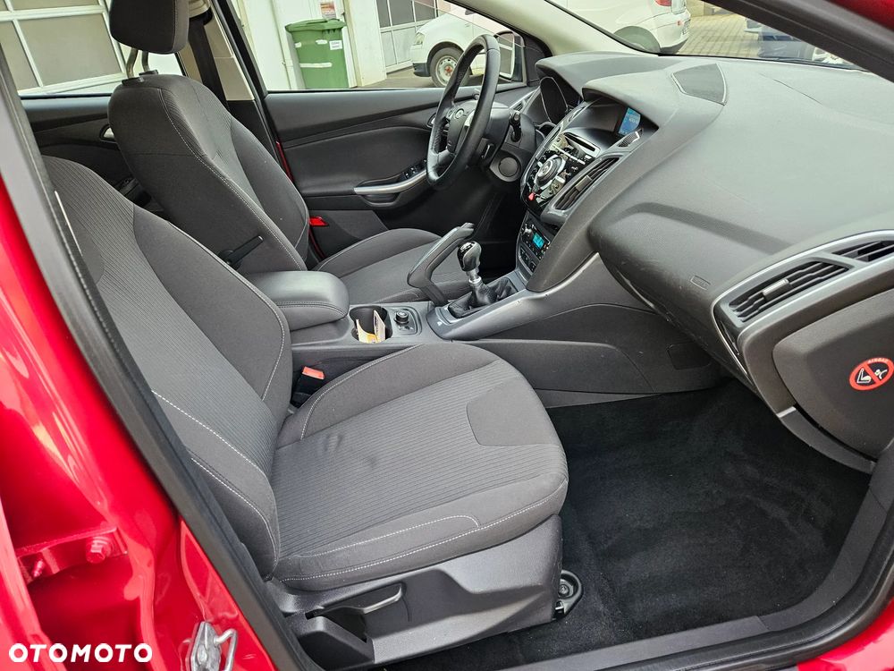 Ford Focus 1.6 EcoBoost Start-Stopp-System Titanium - 10